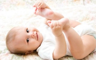 Какие подгузники лучше выбрать для новорожденного ребенка?