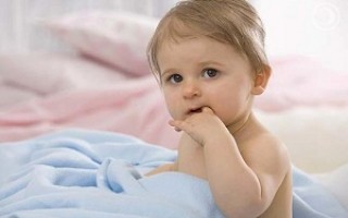 7 способов как отучить ребенка сосать палец