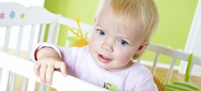 Как приучить ребенка спать отдельно от родителей