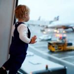 15 идей чем занять ребенка в аэропорту